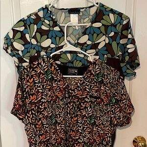 Cherokee flower (L) & Sanibel leaf (M) scrub tops bundle